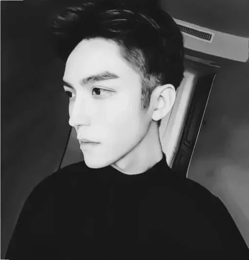 马路边的马小路