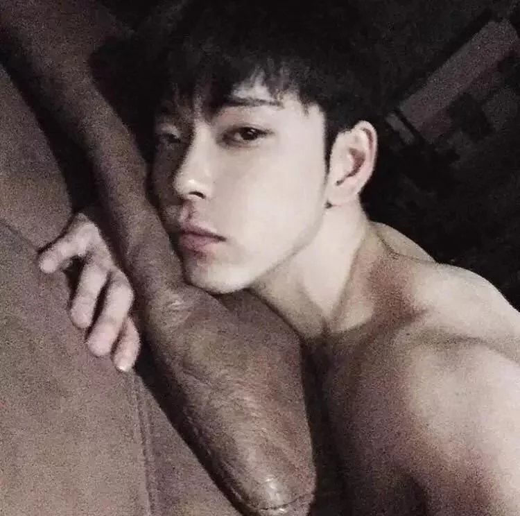 男色的胖子
