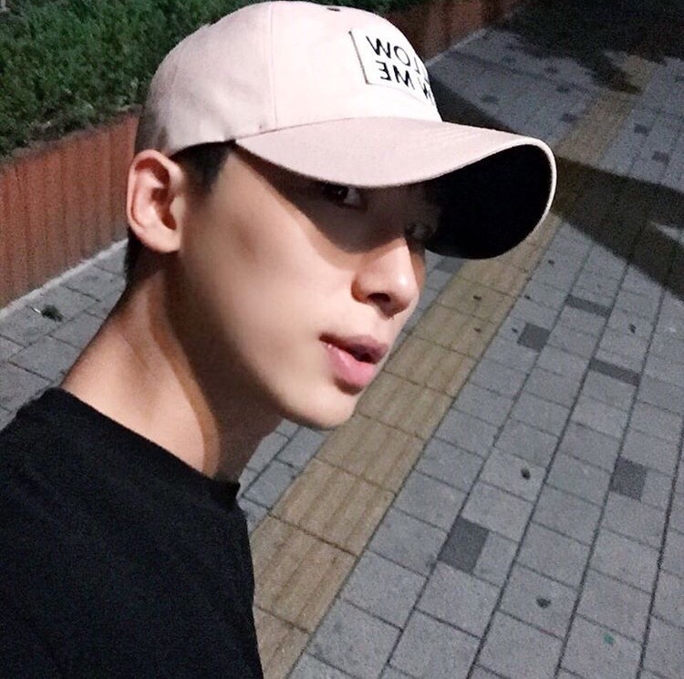 一粒沙和一片海