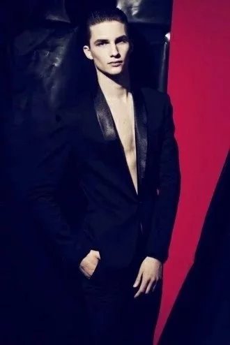 嫌蓄槐倾锐旺倒