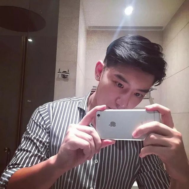 此处不留白