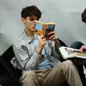 太阳下的葵裙子